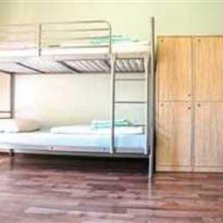 Frankfurt Hostel Frankfurt nad Menem Zewnętrze zdjęcie